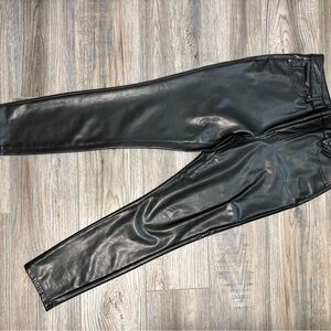 RW&CO. Black Faux Leather Skinny Leg Pants